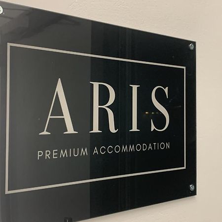 Aris Urban Pagrati Apartment Athena Bagian luar foto