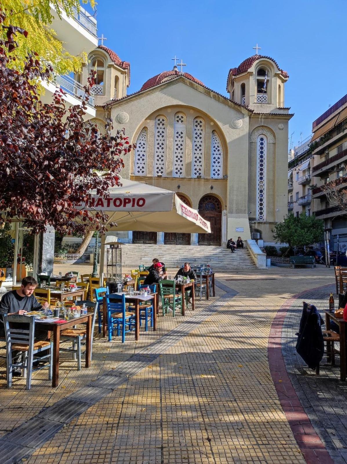 Aris Urban Pagrati Apartment Athena Bagian luar foto