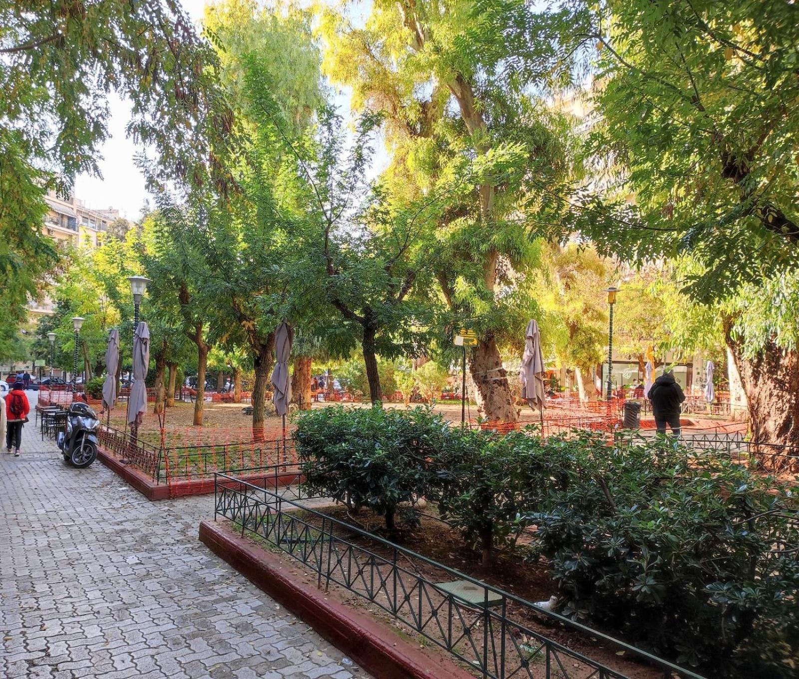 Aris Urban Pagrati Apartment Athena Bagian luar foto